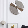 ZAVARA Fragmentierte Zeitmesser Wanduhr Modernes Holzdesign Präzise Zeitmessung