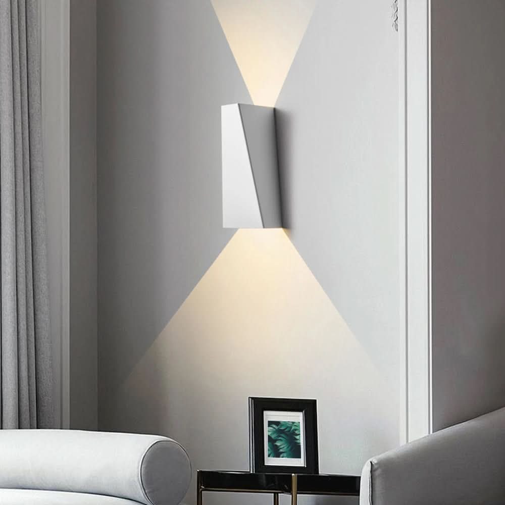 Oriva Moderne LED-Wandleuchte Für Stilvolle Ambiente Und Akzentbeleuchtung