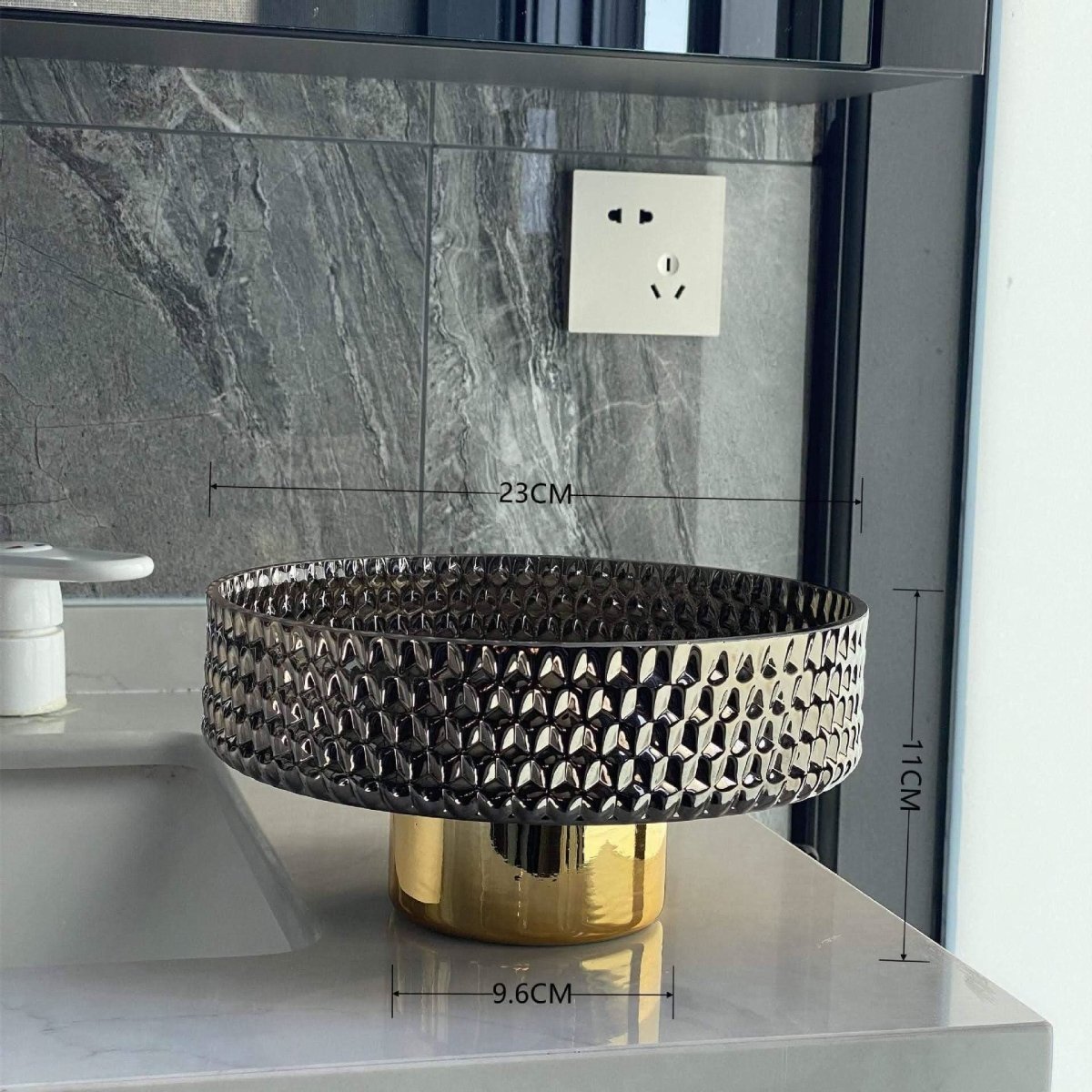 LUNIKO – Minimalistische Keramikvase für moderne Eleganz