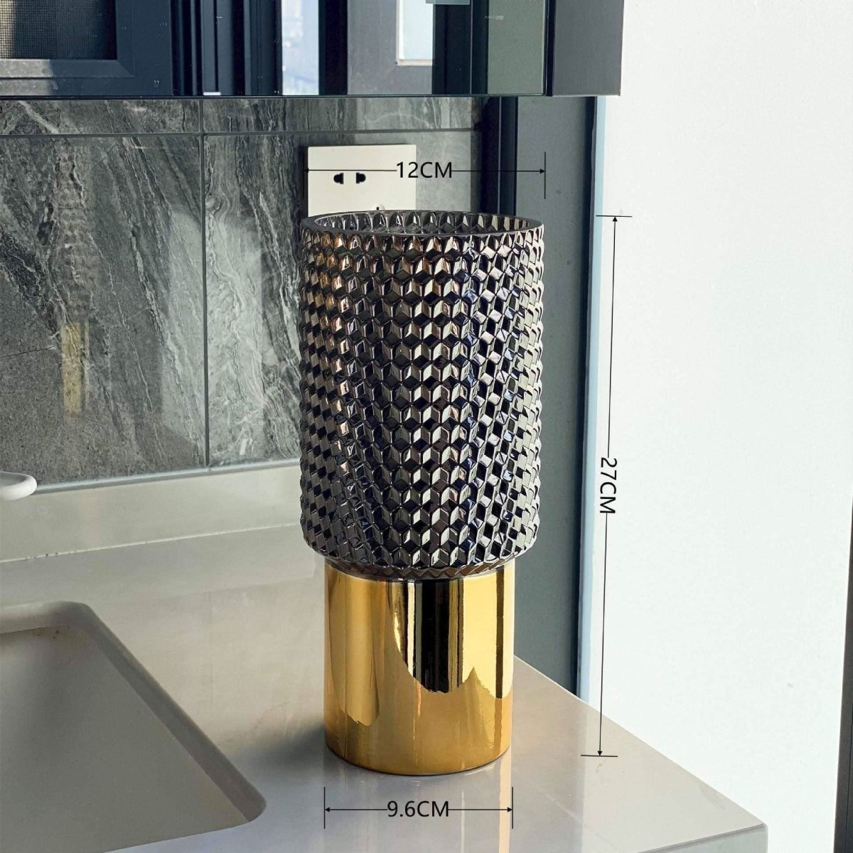 LUNIKO – Minimalistische Keramikvase für moderne Eleganz