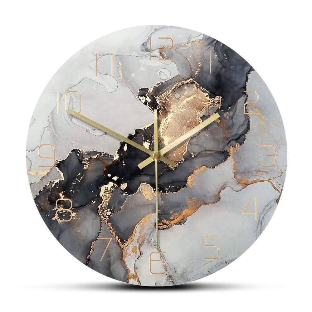 ISALYN - Prunkvolle Wirbel Wanduhr