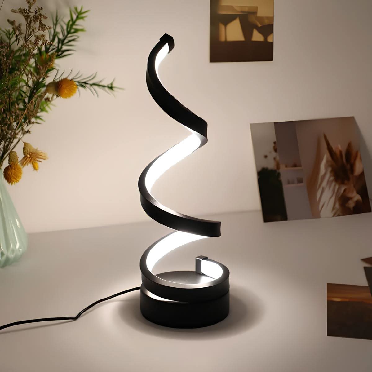 Solana Spirale-Nachtlampe Stilvolle Beleuchtung Für Gemütliche Atmosphäre