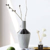 KAZURI – Elegante Keramikvase für ein modernes Ambiente