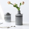 KAZURI – Elegante Keramikvase für ein modernes Ambiente