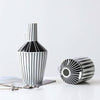 KAZURI – Elegante Keramikvase für ein modernes Ambiente