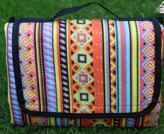 Outdoordecke – Wasserdichte Picknickdecke Mit Ethno-Design Für Camping Und Ausflüge