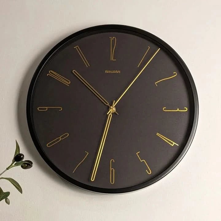 Omi - Luxuriöse Runde Wanduhr