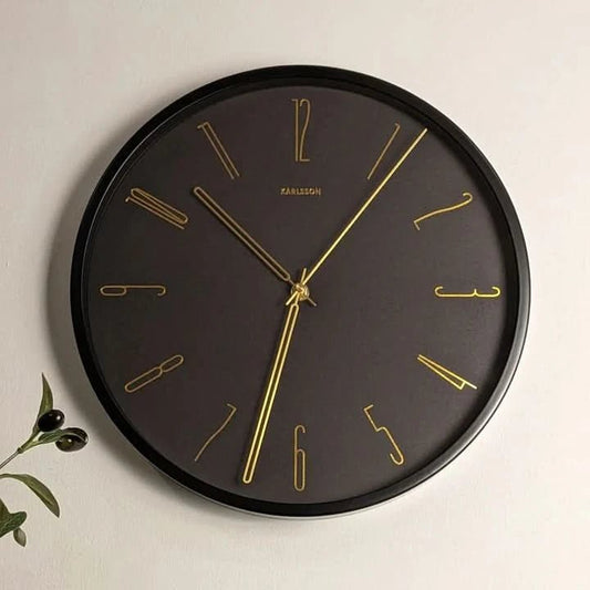 Omi - Luxuriöse Runde Wanduhr