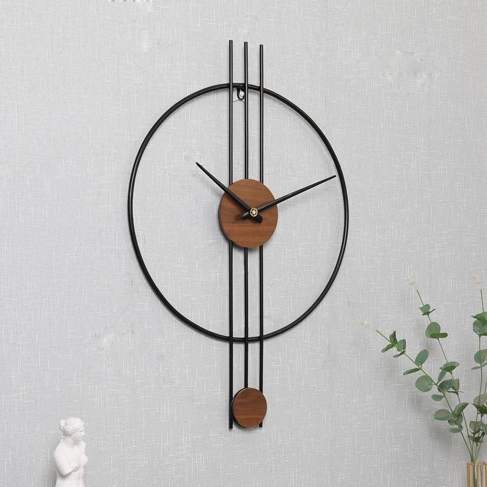 ZORIELLE Skyline Wanduhr Metallrahmen Minimalistisches Design Wohnaccessoire