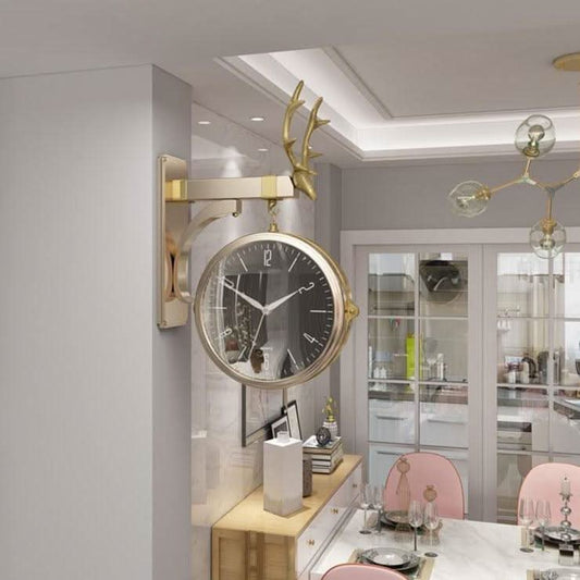LUXORCLASS – Stilvolle Wanduhr mit Ägyptischer Eleganz
