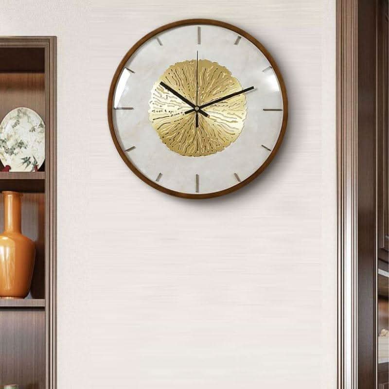 FIORAELLE Goldene Blüten-Wanduhr Walnusskupfer Elegantes Kunstvolles Design