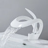 ORENIX Skulpturaler Aqua Gestalter Wasserhahn Modernes Badezimmer Refugium Hochwertige Materialien