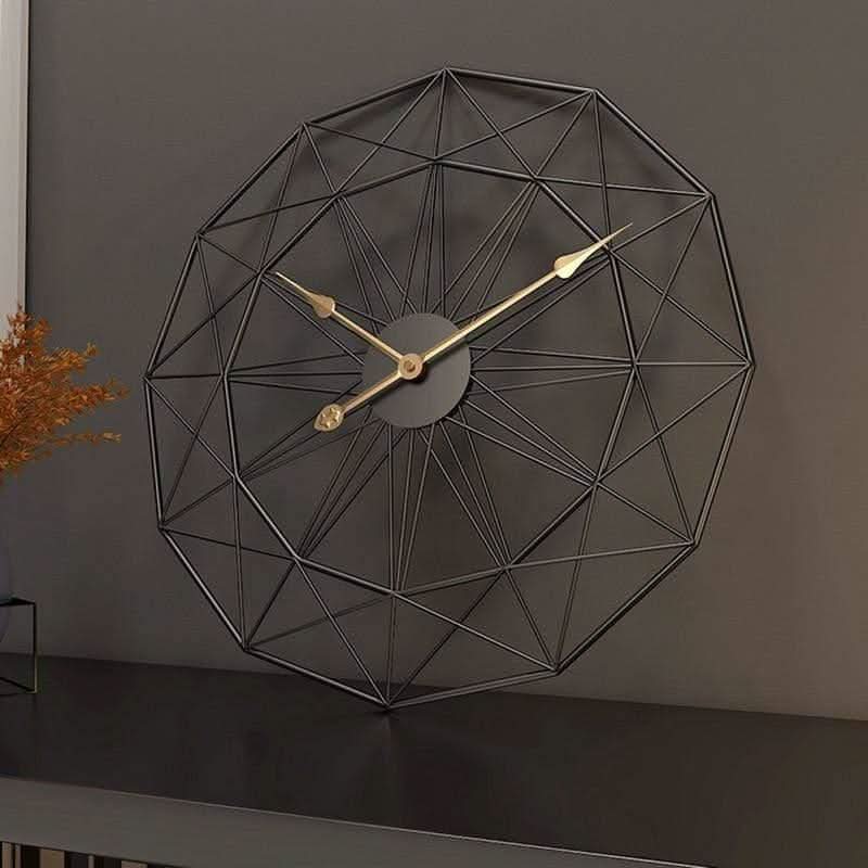 ROMACLASS – Elegante Wanduhr Für Einen Hauch Von Luxus