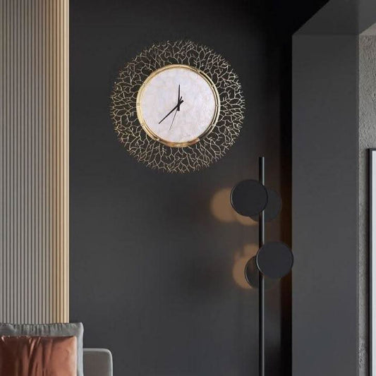 ASTRA – Elegante Wanduhr