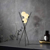 DAPHNE Opal Kugel Stehlampe Schwarzer Metallrahmen Drei Opalglaskugeln Modernes Design